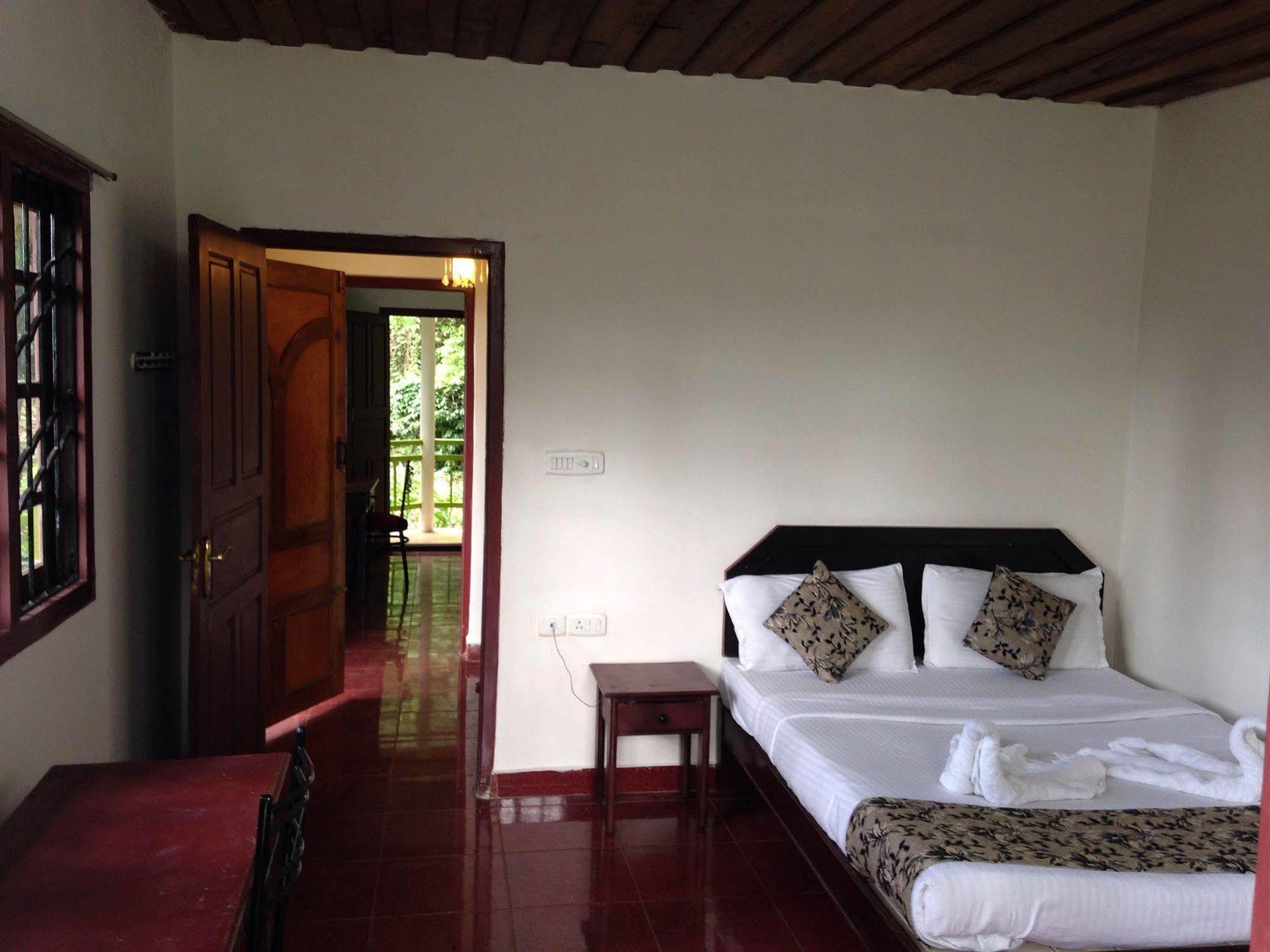 Spice Jungle Resort Munnar Ngoại thất bức ảnh